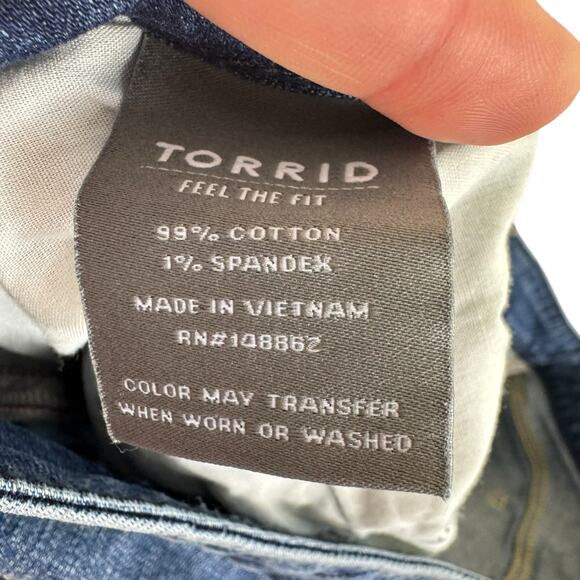 Torrid Cotton Boyfriend Crop Vintage Stretch High Rise Distressed Jeans Size 16 - Picture 6 of 8